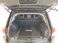 Jeep Compass vaihtoauto