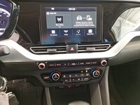 Kia Niro plug-in vaihtoauto