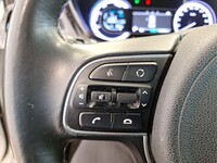 Kia Niro plug-in vaihtoauto