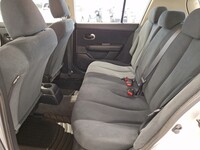 Nissan Tiida vaihtoauto