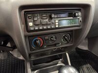 Mazda B2500 vaihtoauto