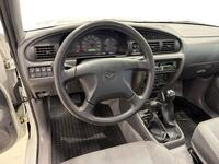 Mazda B2500 vaihtoauto