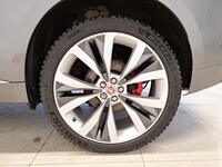 Jaguar F-PACE vaihtoauto