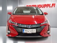 Toyota Prius Plug-in vaihtoauto