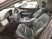 Jaguar XF vaihtoauto