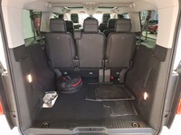 Peugeot e-Traveller vaihtoauto