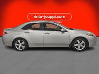 Honda Accord vaihtoauto