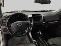 Toyota Land Cruiser vaihtoauto