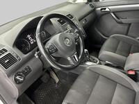 Volkswagen Touran vaihtoauto