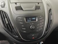 Ford Transit Courier vaihtoauto