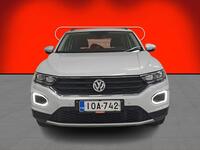 Volkswagen T-Roc vaihtoauto