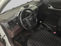 Toyota iQ vaihtoauto