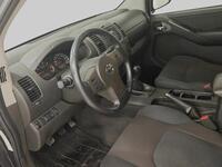 Nissan Navara vaihtoauto