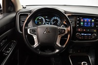 Mitsubishi Outlander vaihtoauto