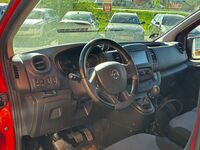 Opel Vivaro vaihtoauto
