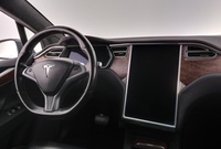 Tesla Model X vaihtoauto