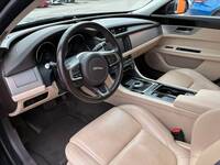 Jaguar XF vaihtoauto