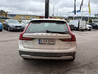 Volvo V90 Cross Country vaihtoauto