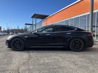 Tesla Model S vaihtoauto
