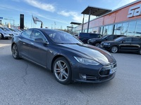 Tesla Model S vaihtoauto