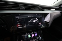 Audi Q8 e-tron vaihtoauto