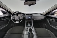 Jaguar F-PACE vaihtoauto