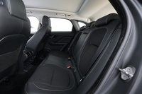 Jaguar F-PACE vaihtoauto