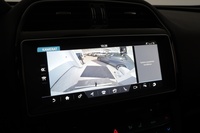 Jaguar F-PACE vaihtoauto