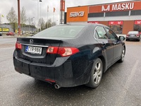 Honda Accord vaihtoauto