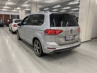 Volkswagen Touran vaihtoauto