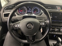 Volkswagen Touran vaihtoauto