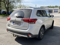 Mitsubishi Outlander vaihtoauto