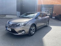 Toyota Avensis vaihtoauto