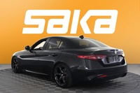 Alfa Romeo Giulia vaihtoauto