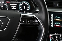 Audi Q8 e-tron vaihtoauto