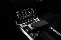 Audi Q8 e-tron vaihtoauto