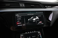 Audi Q8 e-tron vaihtoauto