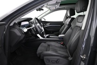 Audi Q8 e-tron vaihtoauto