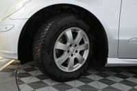 Mercedes-Benz R vaihtoauto