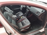 Volvo V40 Cross Country vaihtoauto