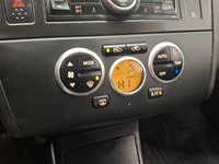 Nissan Tiida vaihtoauto