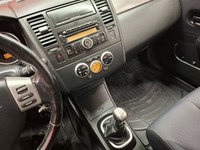 Nissan Tiida vaihtoauto