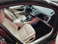 Jaguar I-PACE vaihtoauto