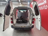 Toyota Hiace vaihtoauto