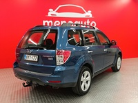 Subaru Forester vaihtoauto