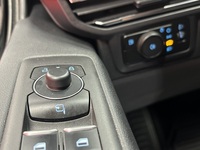 Ford Tourneo Custom vaihtoauto