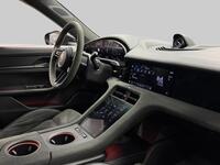 Porsche Taycan vaihtoauto