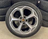 Porsche Taycan vaihtoauto