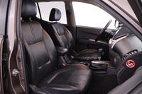 Mitsubishi L200 vaihtoauto