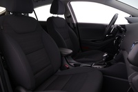 Hyundai IONIQ hybrid vaihtoauto